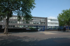 Lubavitch House, Stamford Hill.JPG